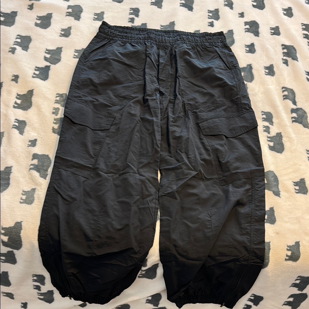 Old Navy Black Cargo Jogger Pants